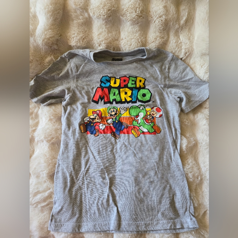 ⏰️ Super Mario Tshirt